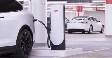 Tesla instala nova estação de supercarregadores em Portugal